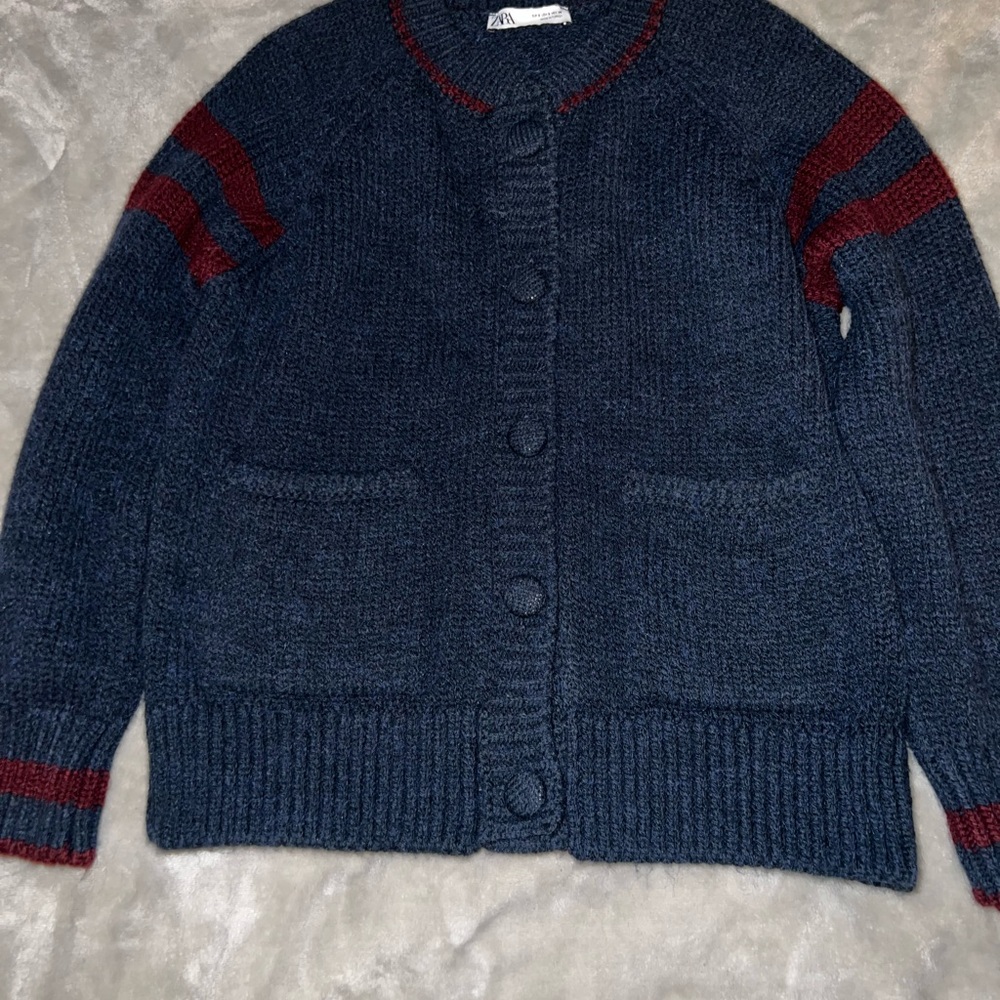 Zara Navy Button-Up Knit Cardigan with Burgundy Stripe Accents